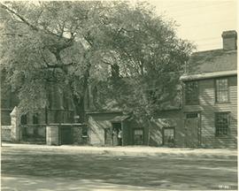 Simcoe House - Exterior